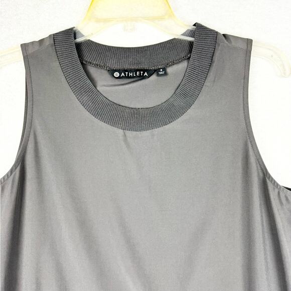 Athleta Zephyr Shell Set-of-Two Tanks White/Grey Size S Athleisure Travel Sporty - Picture 3 of 13